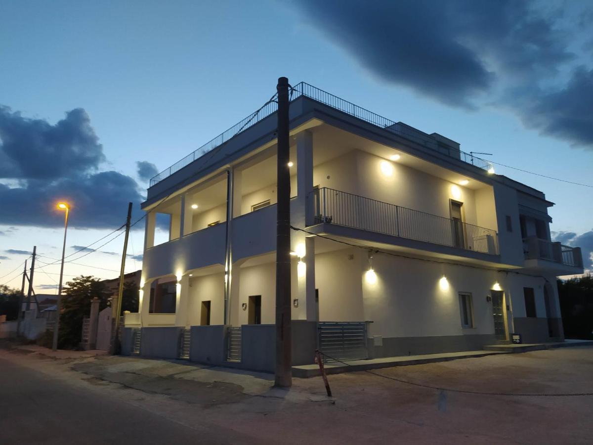 Hotel Salento Sul Mare Marina di Lizzano Esterno foto