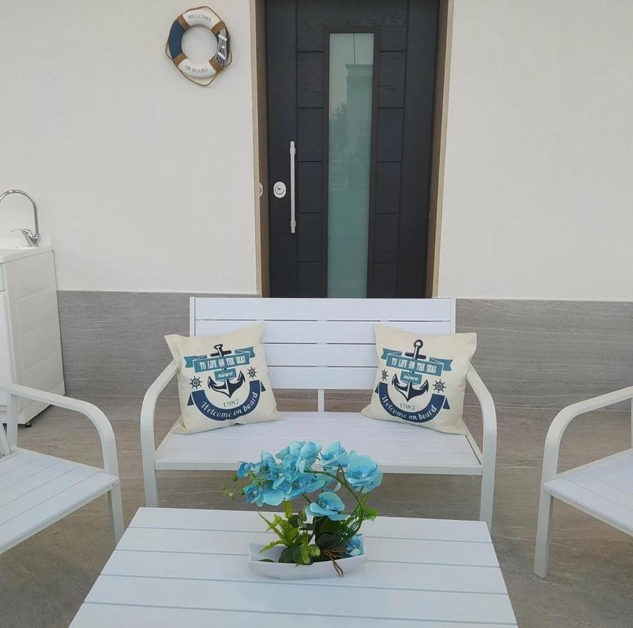 Hotel Salento Sul Mare Marina di Lizzano Esterno foto